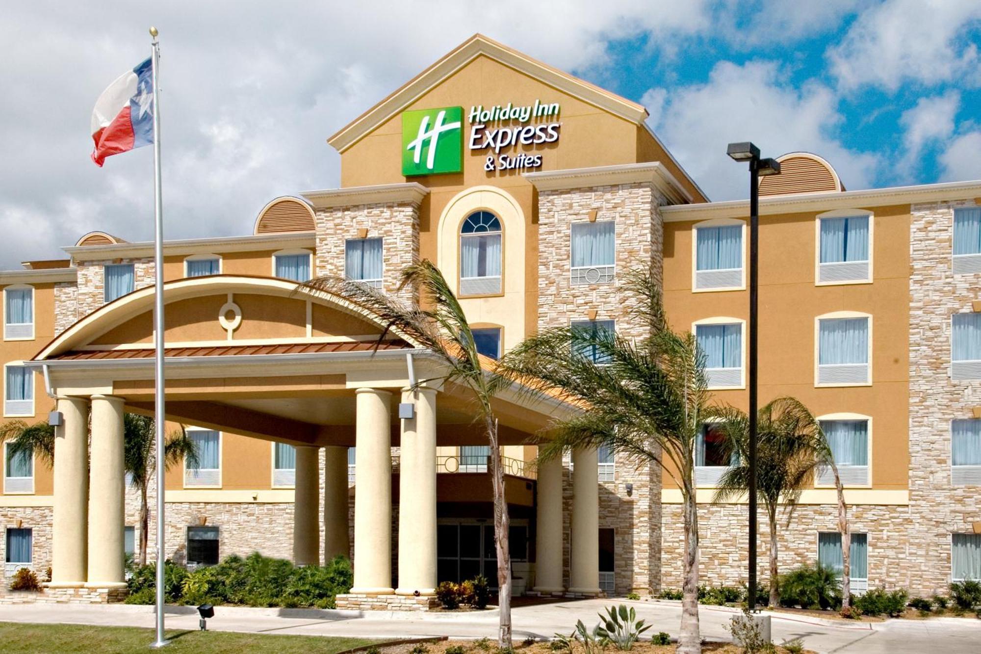 Holiday Inn Express & Suites Corpus Christi By Ihg Exterior photo