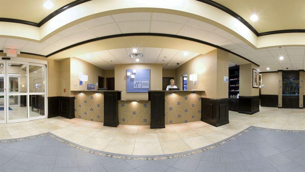 Holiday Inn Express & Suites Corpus Christi By Ihg Exterior photo